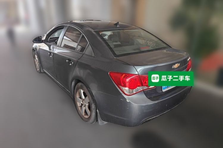 Used Chevrolet Cruze 2013 1.6L SE AT Rear Left 45 Deg