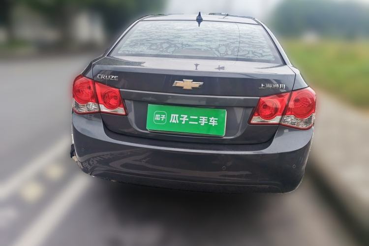Used Chevrolet Cruze 2013 1.6L SE MT Rear