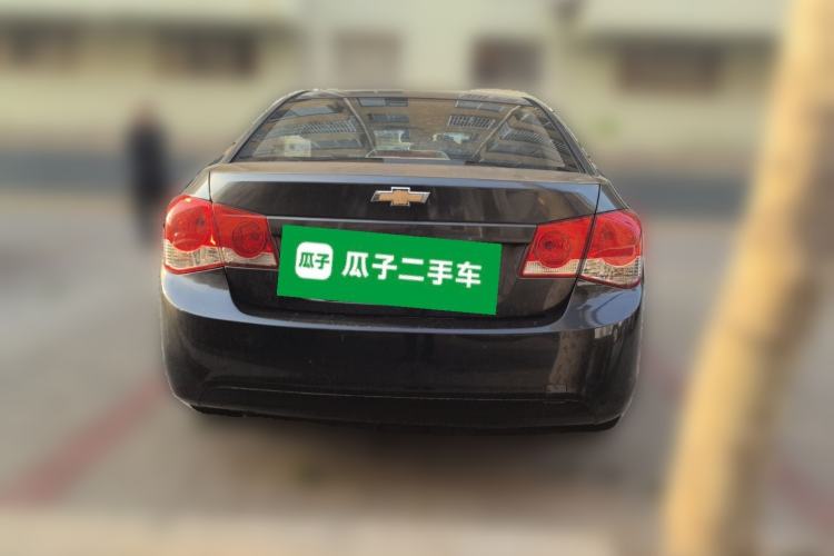 Used Chevrolet Cruze 2013 1.6L SL Sunroof Edition MT Rear