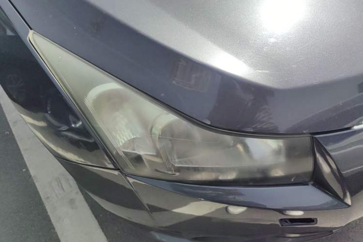 Used Chevrolet Cruze 2013 1.6L SE MT Right Front Headlight