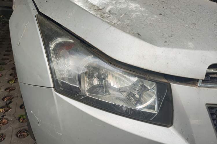 Used Chevrolet Cruze 2013 1.8L SE AT Right Front Headlight
