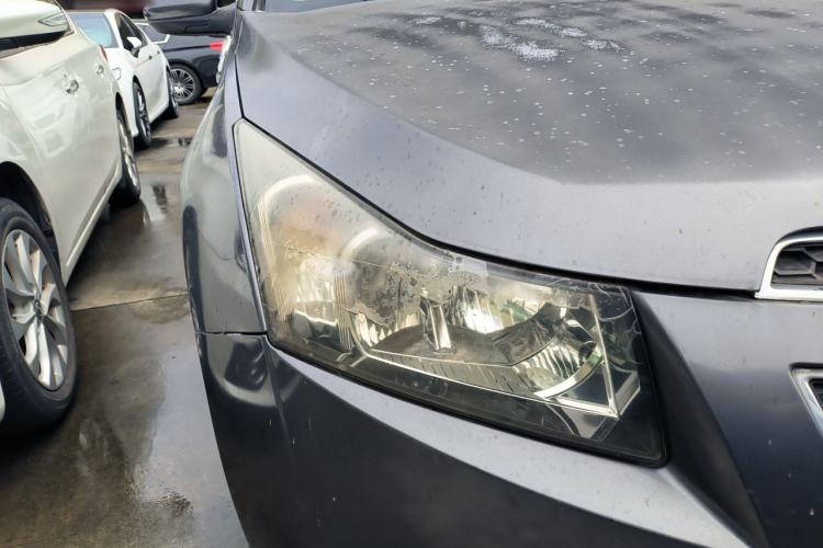 Used Chevrolet Cruze 2013 1.8L SE AT Right Front Headlight