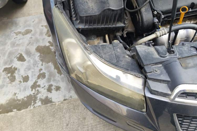 Used Chevrolet Cruze 2013 1.8L SE AT Right Front Headlight