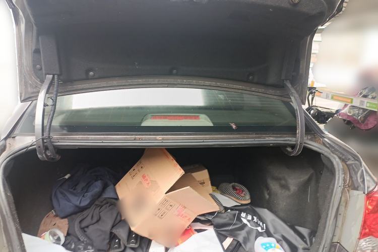 Used Chevrolet Cruze 2013 1.6L SL MT Trunk