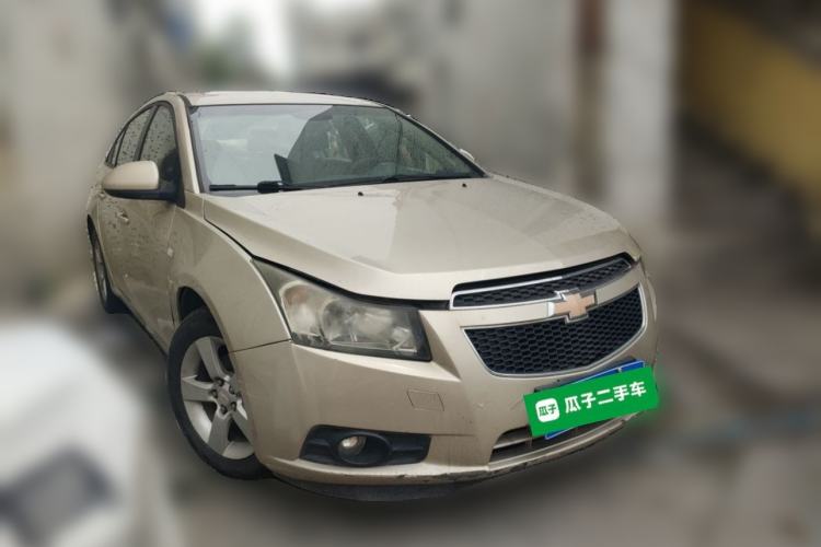 Used Chevrolet Cruze 2013 1.8L SE AT Front Right 45 Deg