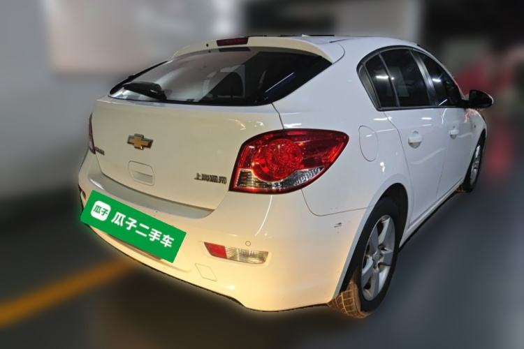 Used Chevrolet Cruze 2013 Hatchback 1.6L Automatic Luxury Model Rear Right 45 Deg