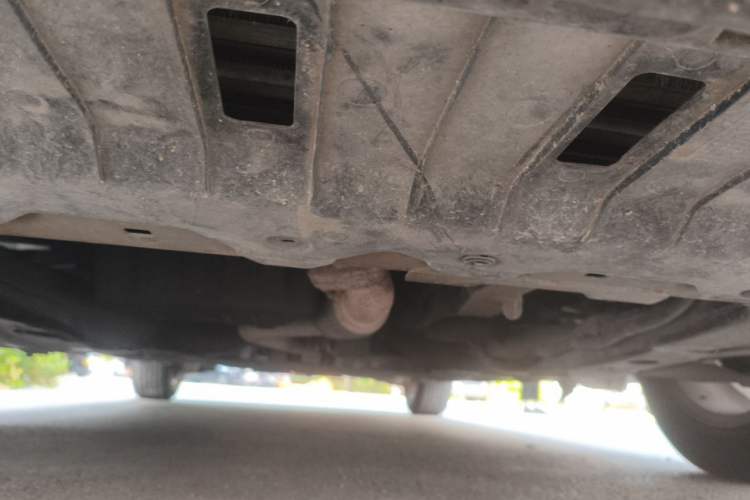Used Chevrolet Cruze 2013 1.6L SE MT Chassis Front