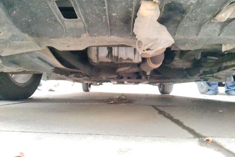 Used Chevrolet Cruze 2013 1.6L SE MT Chassis Front