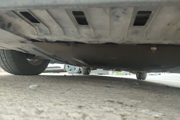 Used Chevrolet Cruze 2013 1.6L SL MT Chassis Front