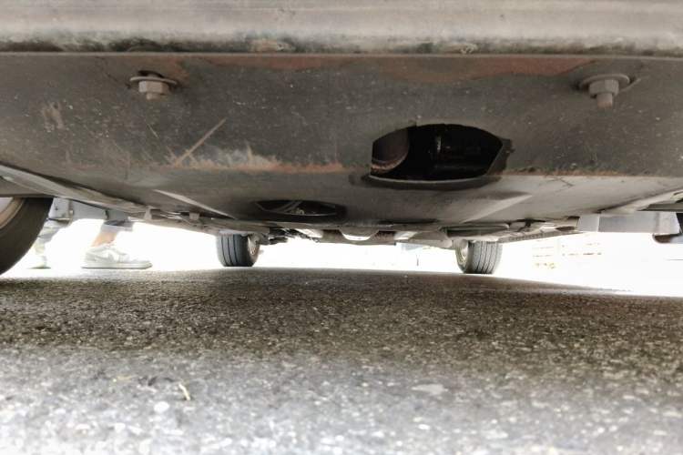 Used Chevrolet Cruze 2013 1.8L SE AT Chassis Front