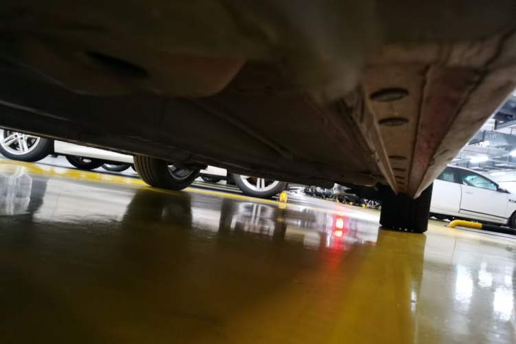 Used Chevrolet Cruze 2013 1.8L SX AT Chassis Front Left