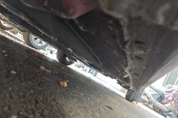 Used Chevrolet Cruze 2013 1.6L SE MT Chassis Front Left