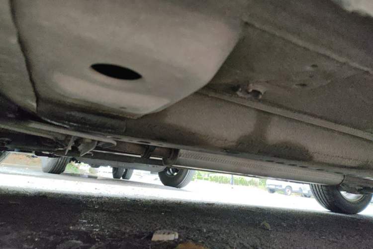 Used Chevrolet Cruze 2013 1.6L SE AT Chassis Front Left