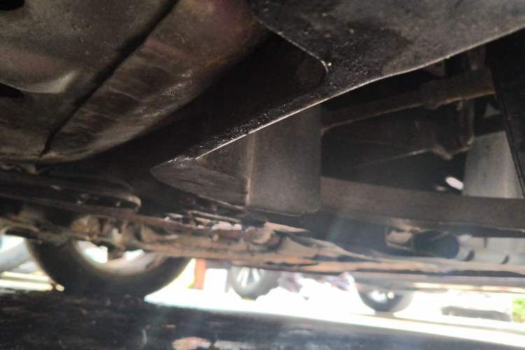 Used Chevrolet Cruze 2013 Hatchback 1.6L Manual Luxury Model Chassis Front Left