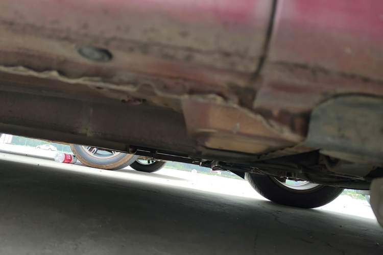 Used Chevrolet Cruze 2013 1.6L SE AT Chassis Front Right