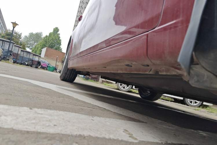 Used Chevrolet Cruze 2013 1.6L SE MT Chassis Front Right