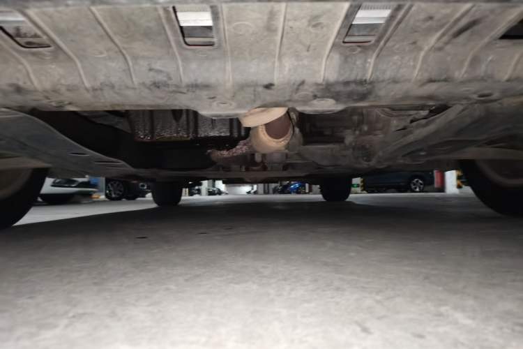 Used Chevrolet Cruze 2013 1.8L SE AT Chassis Front