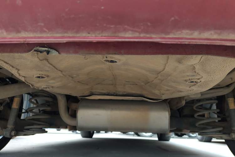 Used Chevrolet Cruze 2013 1.6L SE AT Chassis Rear