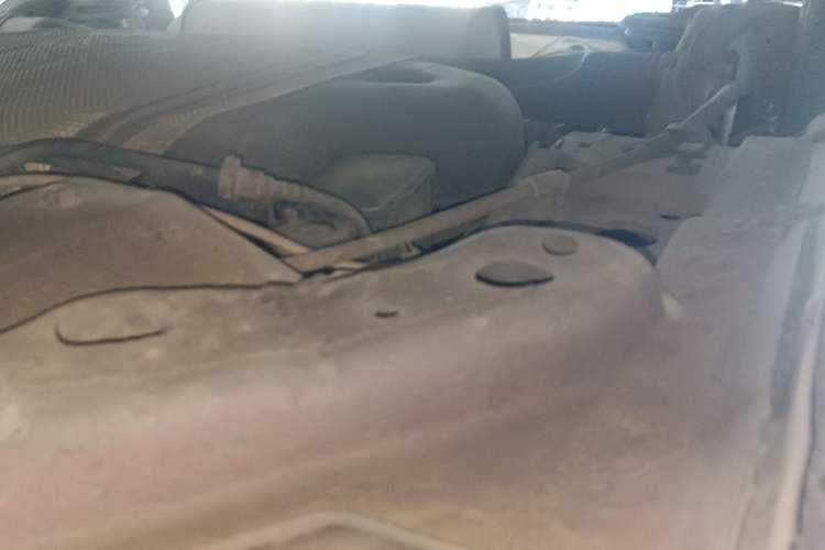 Used Chevrolet Cruze 2013 1.6L SE MT Chassis Rear Right