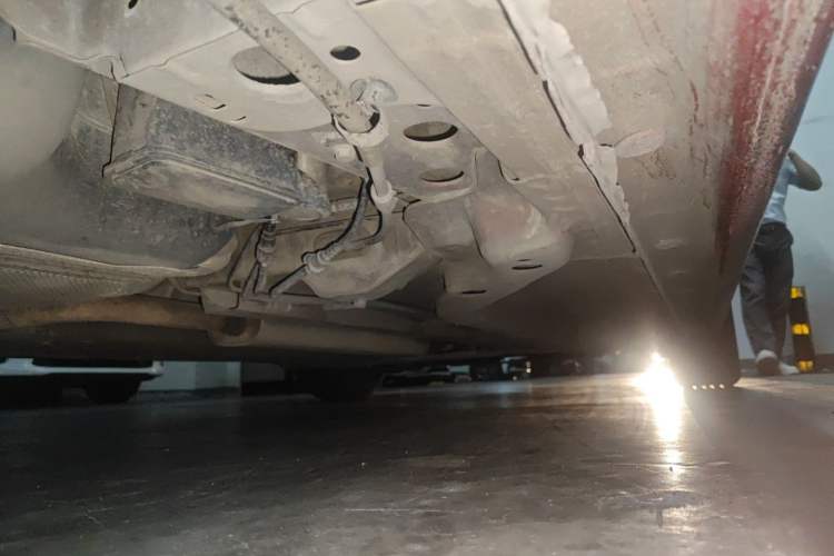 Used Chevrolet Cruze 2013 1.6L SL MT Chassis Rear Right