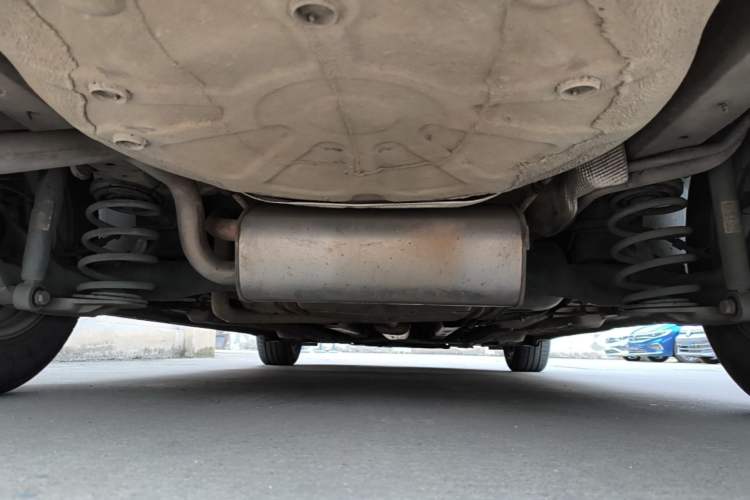 Used Chevrolet Cruze 2013 1.6L SL Sunroof Edition MT Chassis Rear