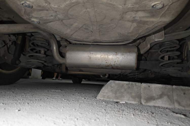Used Chevrolet Cruze 2013 1.6L SL Grand Edition Manual Transmission Chassis Rear