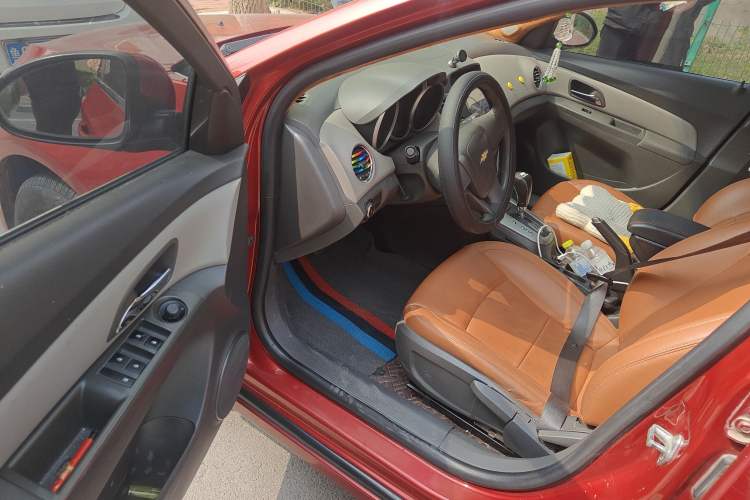 Used Chevrolet Cruze 2013 1.6L SL Grand Edition Automatic Driver Seat