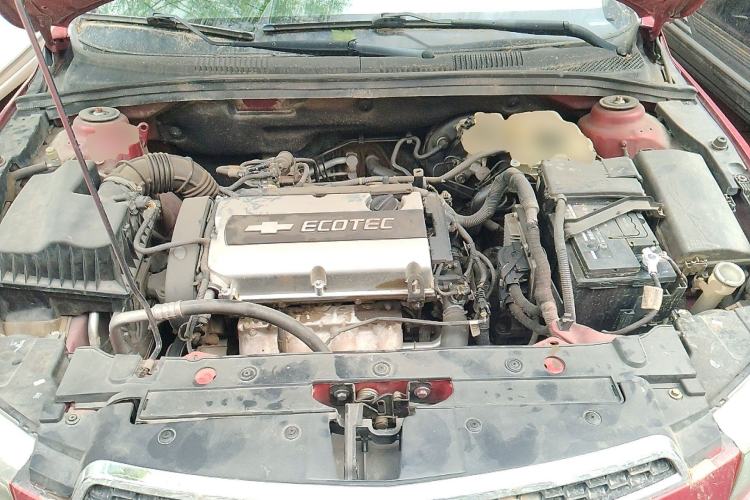 Used Chevrolet Cruze 2013 1.6L SE MT Engine Bay