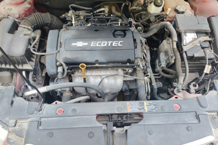 Used Chevrolet Cruze 2013 1.8L SE AT Engine Bay