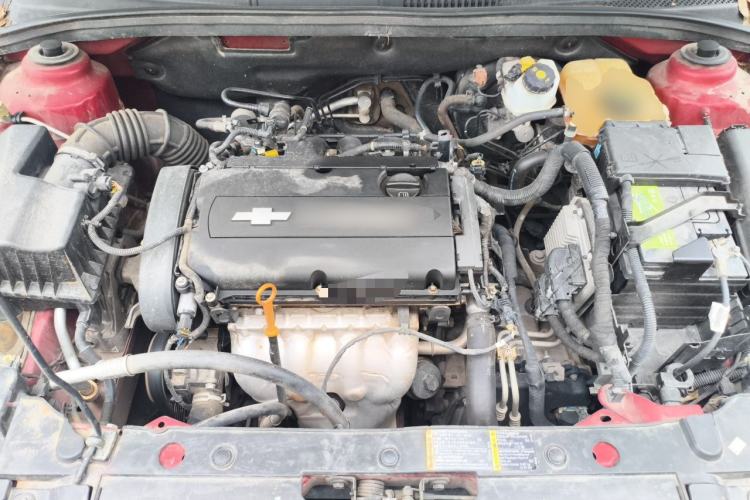 Used Chevrolet Cruze 2013 1.6L SE AT Engine Bay