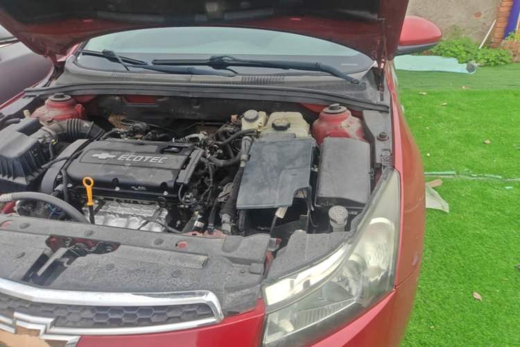 Used Chevrolet Cruze 2013 1.6L SL Grand Edition Automatic Engine Bay Left