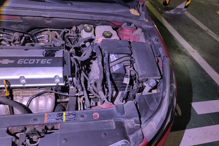 Used Chevrolet Cruze 2013 1.6L SL Grand Edition Automatic Engine Bay Left
