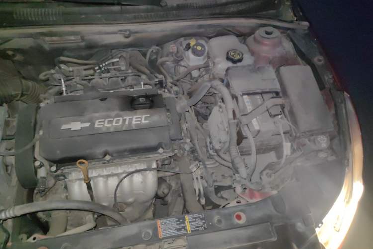 Used Chevrolet Cruze 2013 1.8L SE WTCC Edition AT Engine Bay Left