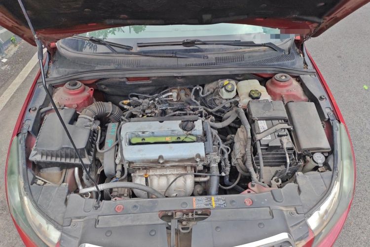 Used Chevrolet Cruze 2013 1.6L SE WTCC Edition MT Engine Bay