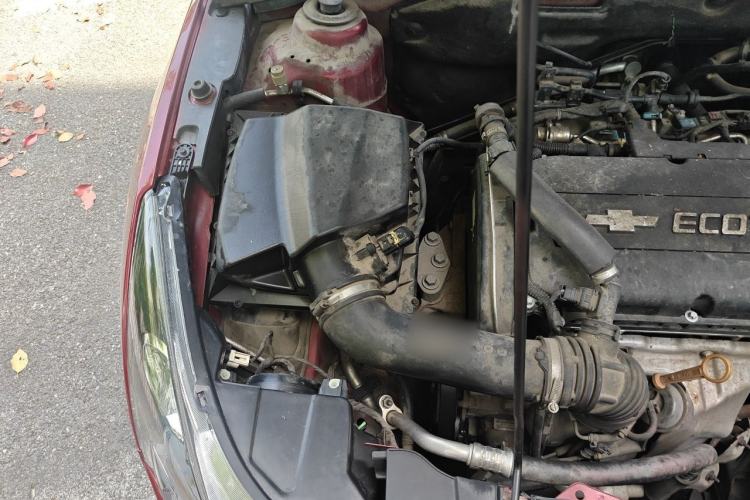 Used Chevrolet Cruze 2013 Hatchback 1.6T Automatic Flagship Model Engine Bay Right