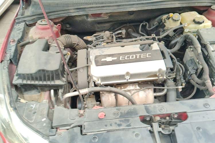 Used Chevrolet Cruze 2013 1.6L SE MT Engine Bay Right