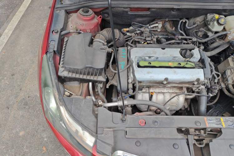 Used Chevrolet Cruze 2013 1.6L SE WTCC Edition MT Engine Bay Right