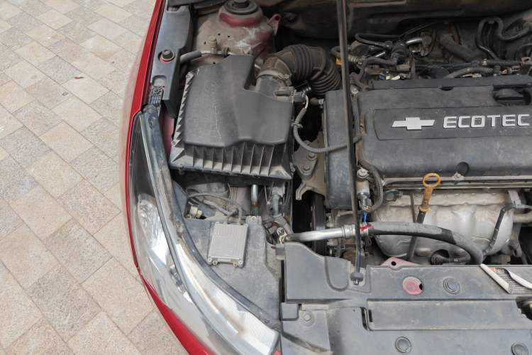 Used Chevrolet Cruze 2013 1.6L SE WTCC Edition MT Engine Bay Right