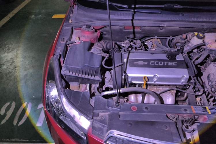 Used Chevrolet Cruze 2013 1.6L SL Grand Edition Automatic Engine Bay Right