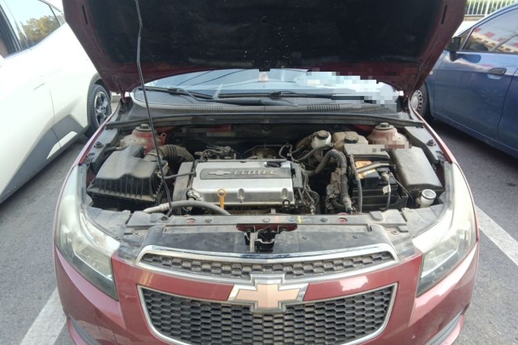 Used Chevrolet Cruze 2013 1.6L SL Sunroof Edition MT Engine Bay