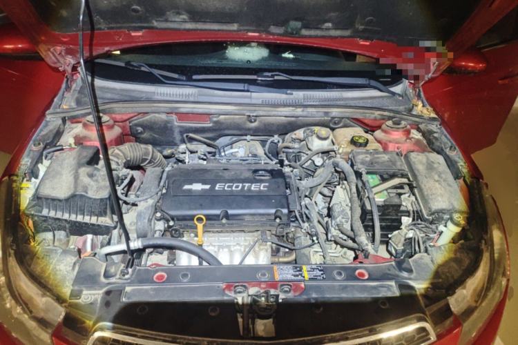Used Chevrolet Cruze 2013 1.8L SE AT Engine Bay