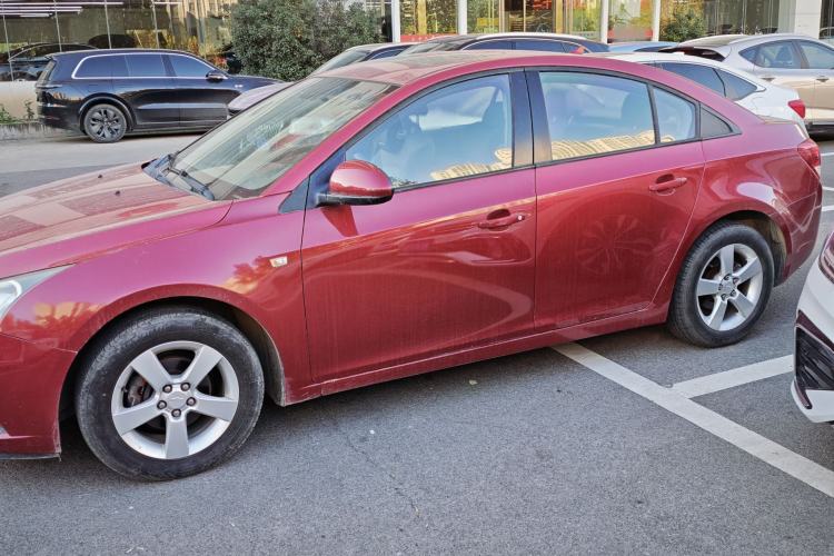 Used Chevrolet Cruze 2013 1.8L SE AT Exterior 2