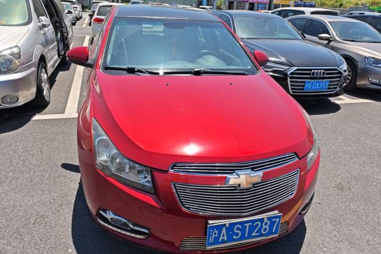 Used Chevrolet Cruze 2013 1.8L SE AT Front