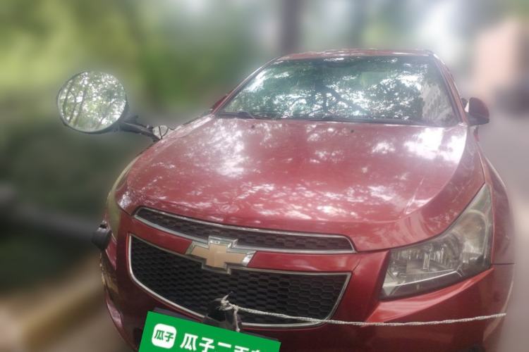 Used Chevrolet Cruze 2013 Hatchback 1.6L Automatic Luxury Model Front