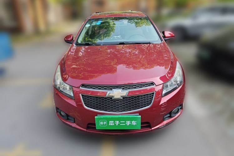 Used Chevrolet Cruze 2013 1.6L SE MT Front