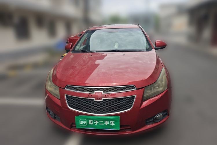 Used Chevrolet Cruze 2013 Hatchback 1.6T Automatic Flagship Model Front