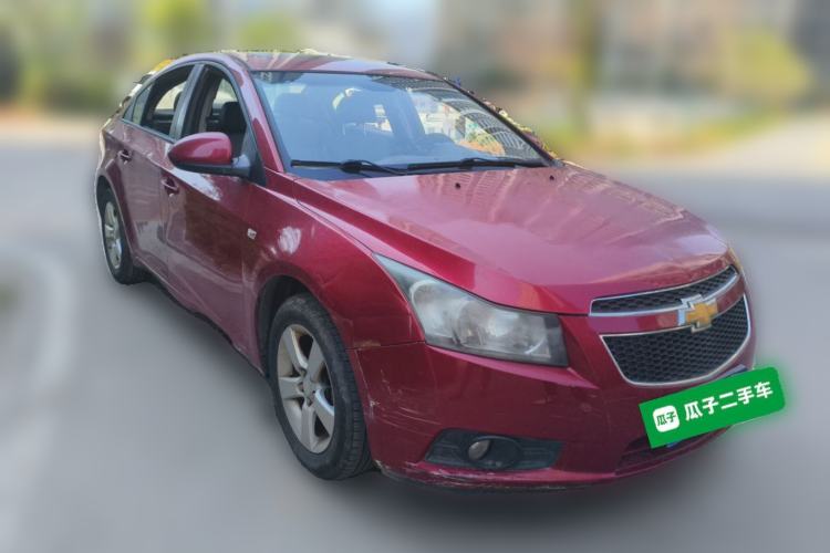 Used Chevrolet Cruze 2013 1.6L SE MT Front Right 45 Deg