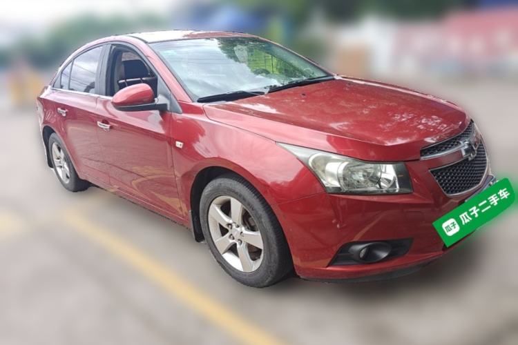 Used Chevrolet Cruze 2013 1.6L SE MT Front Right 45 Deg