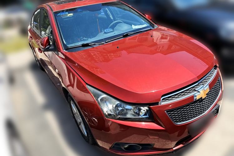 Used Chevrolet Cruze 2013 1.8L SE AT Front Right 45 Deg