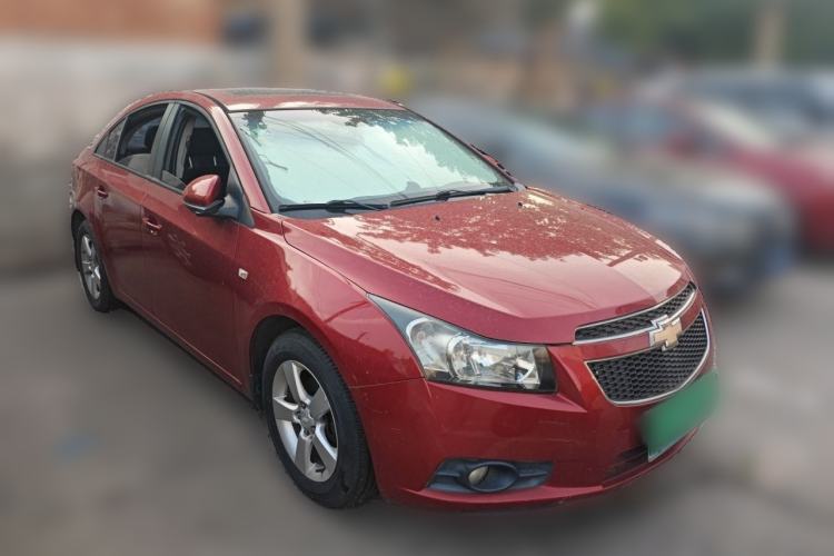 Used Chevrolet Cruze 2013 1.6L SE MT Front Right 45 Deg